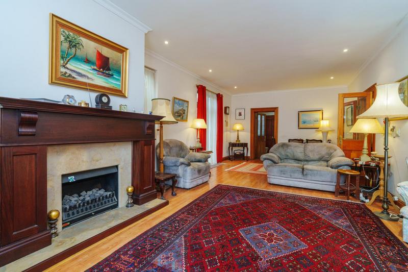 8 Bedroom Property for Sale in Claremont Western Cape